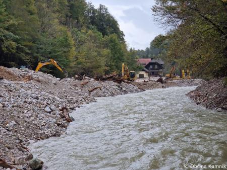 Sanacijska obnova vodotokov in hudournikov po poplavah (10)